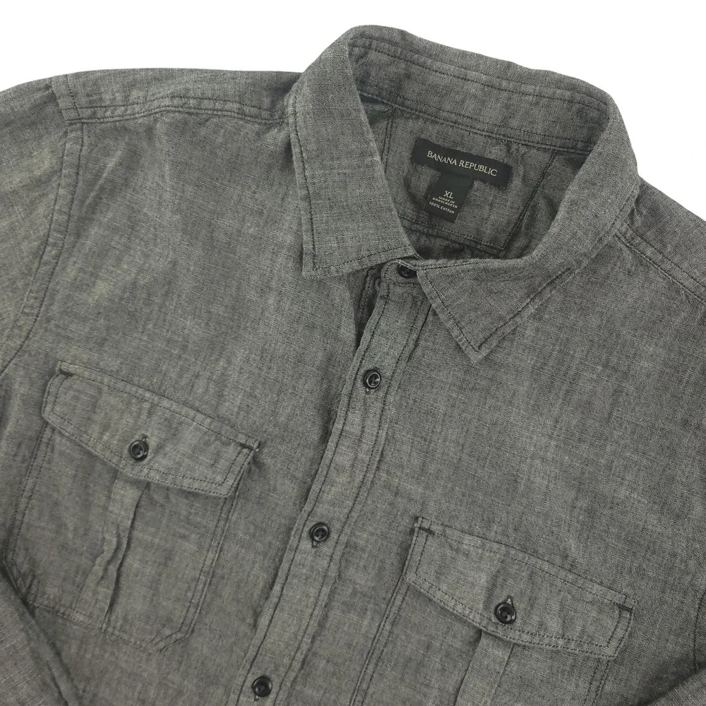 Banana Republic Shirt Mens XL Gray Chambray Long Sleeve Button Up Cotton Casual